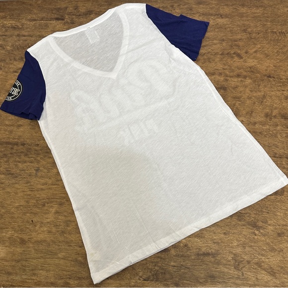 Victoria’s Secret Pink💕HTF V-Neck Bling Logo Varsity Color Block Tee L NWTS💕 - Picture 4 of 5